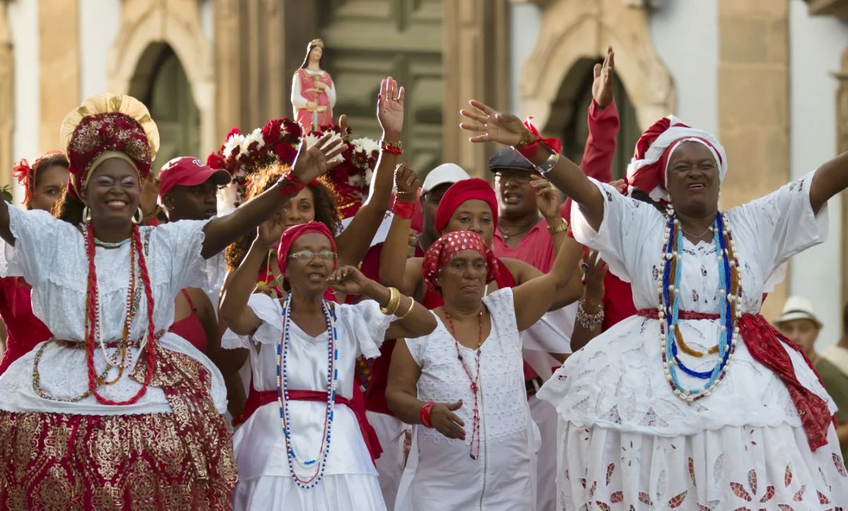 ROOTS OF CAPOEIRA: CANDOMBLE – Jogo Corpo Fechado